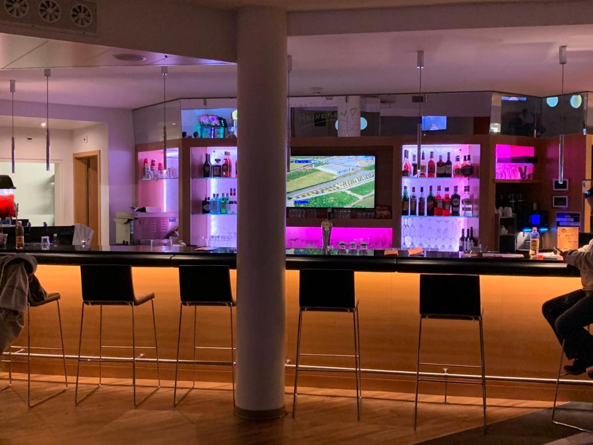 Priv. Apartment Bei Swiss Holiday Park Morschach Luaran gambar